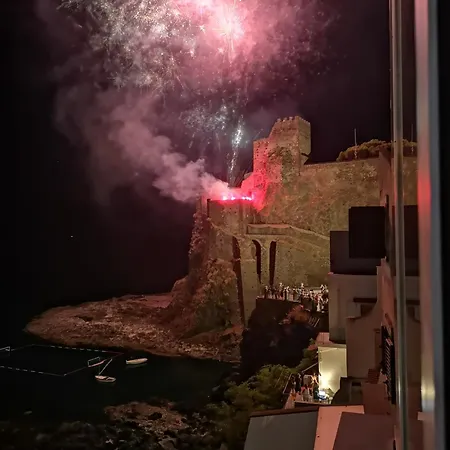 Holiday home The Sea Feel Aci Castello